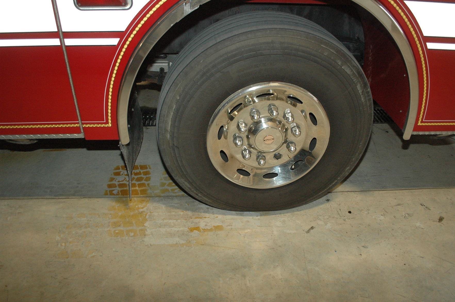 Flooring issues2.jpg